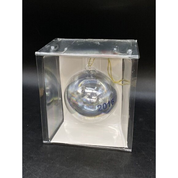 2016 Alaska Airlines Christmas Ornament - Picture 2 of 8